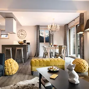 Apartment Residences Alticimes 